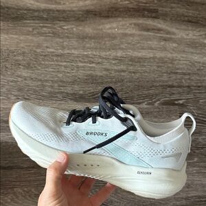 Brooks Glycerin Running Shoe